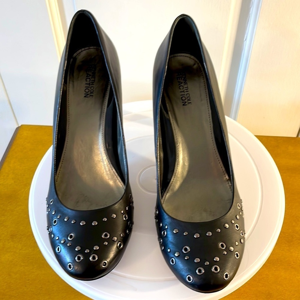 🤩 Awesome! Kenneth Cole Reaction Black Pumps Size 8.5 🤩